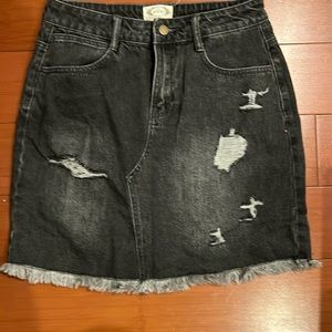 Joyfolie black denim skirt size 28 waist